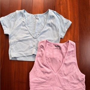 Garage V-Neck Ribbed Crop Tops in Light Blue and Pink